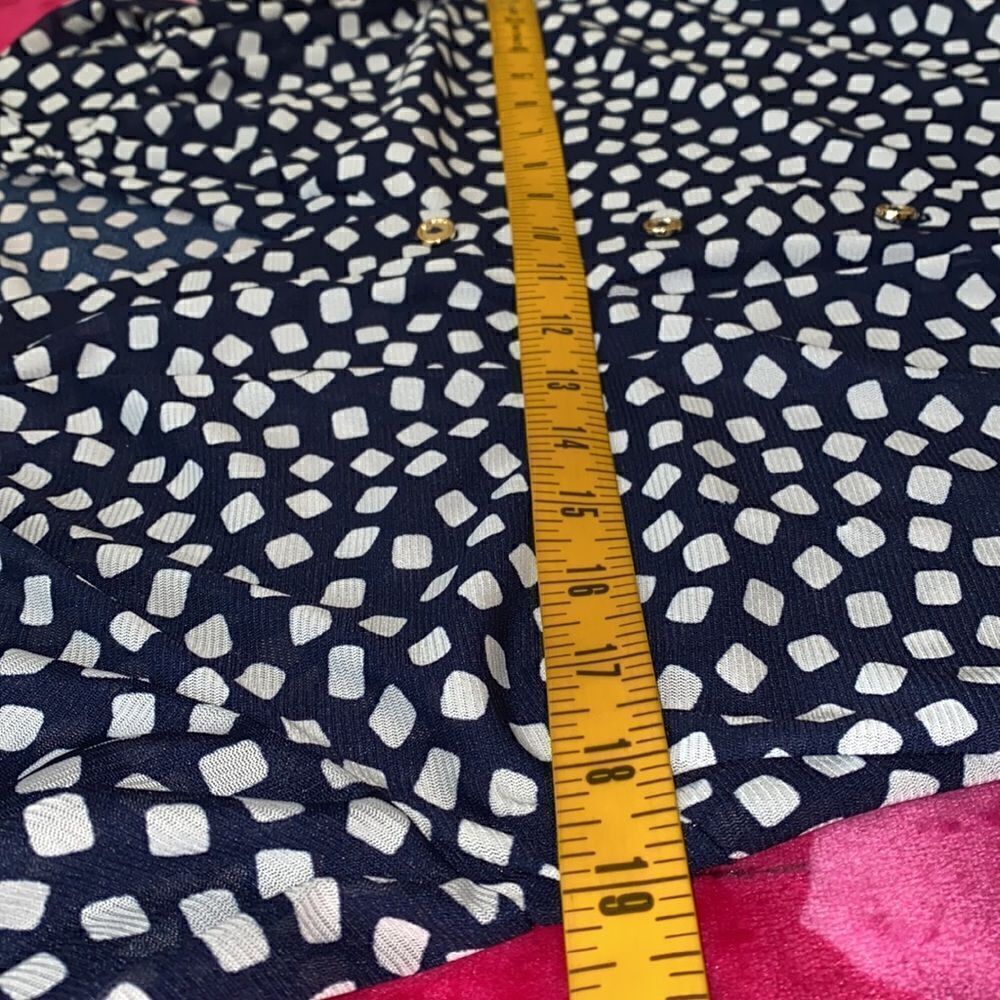 Perseption Concept Women’s Button Up Semi Sheer Top Size Large - Picture 9 of 9